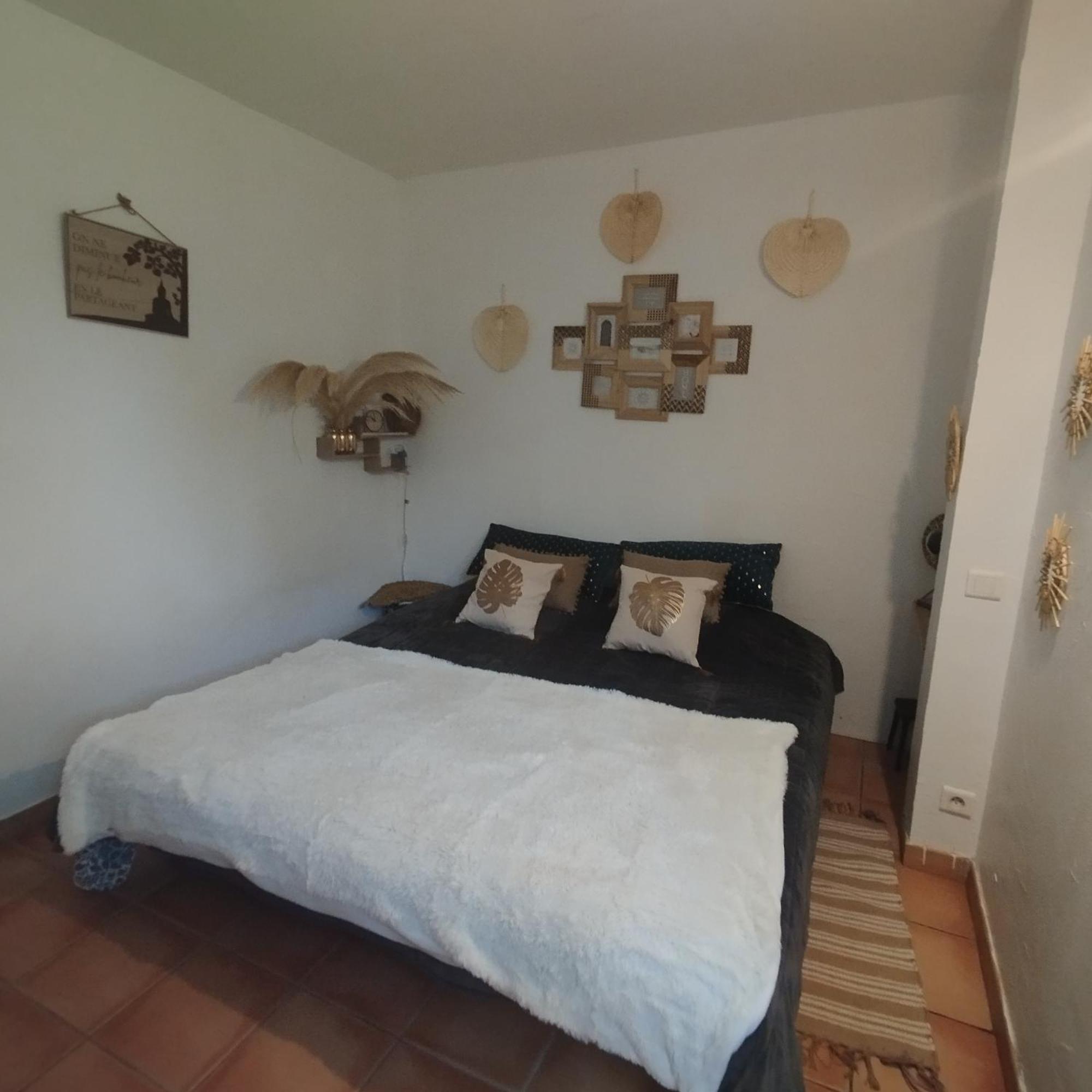 Villa Cosy En Provence Maillane Esterno foto